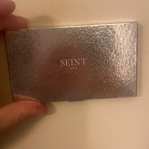 Seint IIID palette 4